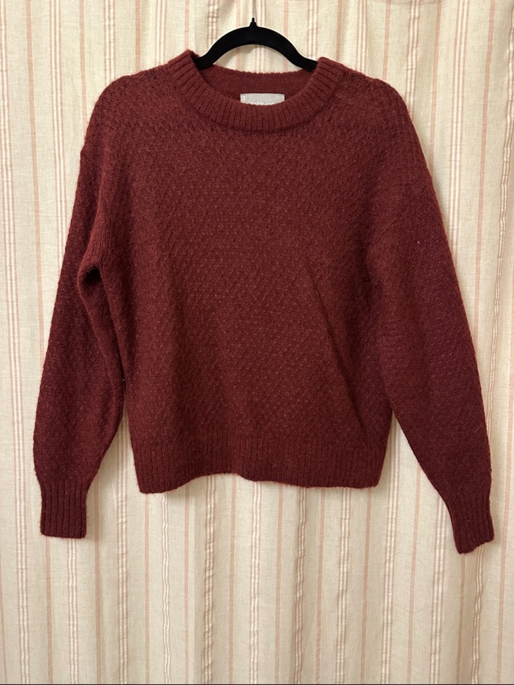 Everlane Women's Crewneck Sweater in Burgundy